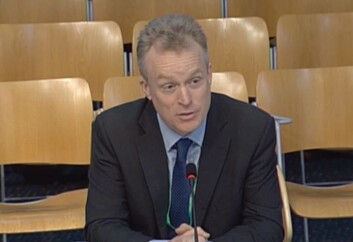 Guy Linley-Adams: Suggested that fish farmers should be forced to harvest early if lice limits are exceeded. Guy Linley-Adams: Suggested that fish farmers should be forced to harvest early if lice limits are exceeded.