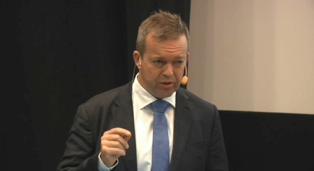 Mowi chief executive Alf-Helge Aarskog presents the company's third-quarter report today. He said he has cleared his diary to travel to Newfoundland when he is given a date. Image: Mowi video.