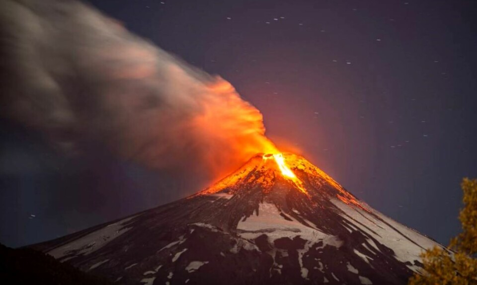 The Villarrica volcano last erupted in 2015. Image: You Tube / Extreme Weather.