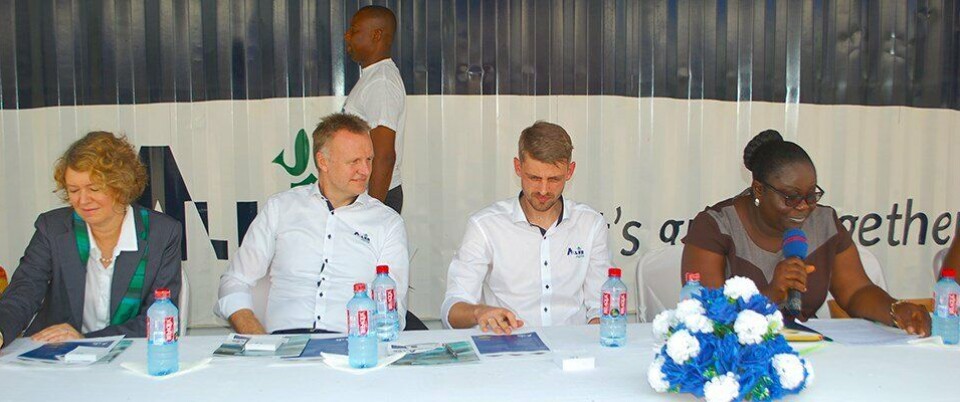 From left to right: The Royal Danish Ambassador Tove Degnbol, Carsten Jørgensen (CFO, Aller Aqua Group), Niels Lundgaard (Commercial Director for Africa, Aller Aqua Group) and Madam Abene Kyei (District Coordinating Director). © Aller Aqua Group A/S.