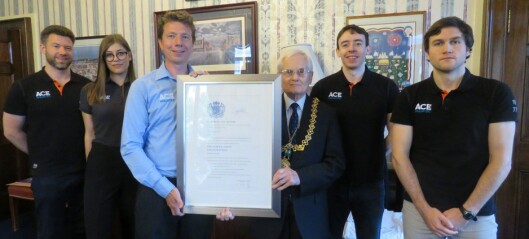 Provost presents second Queen’s Award to aquaculture innovator