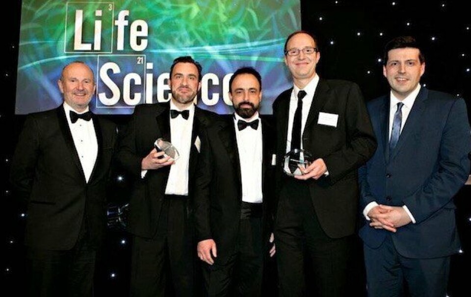 Professor Herve Migaud (ioA), Paddy Campbell (BioMar) and Dave Cockerill (MHS) accepting the award on behalf of all those involved in the project