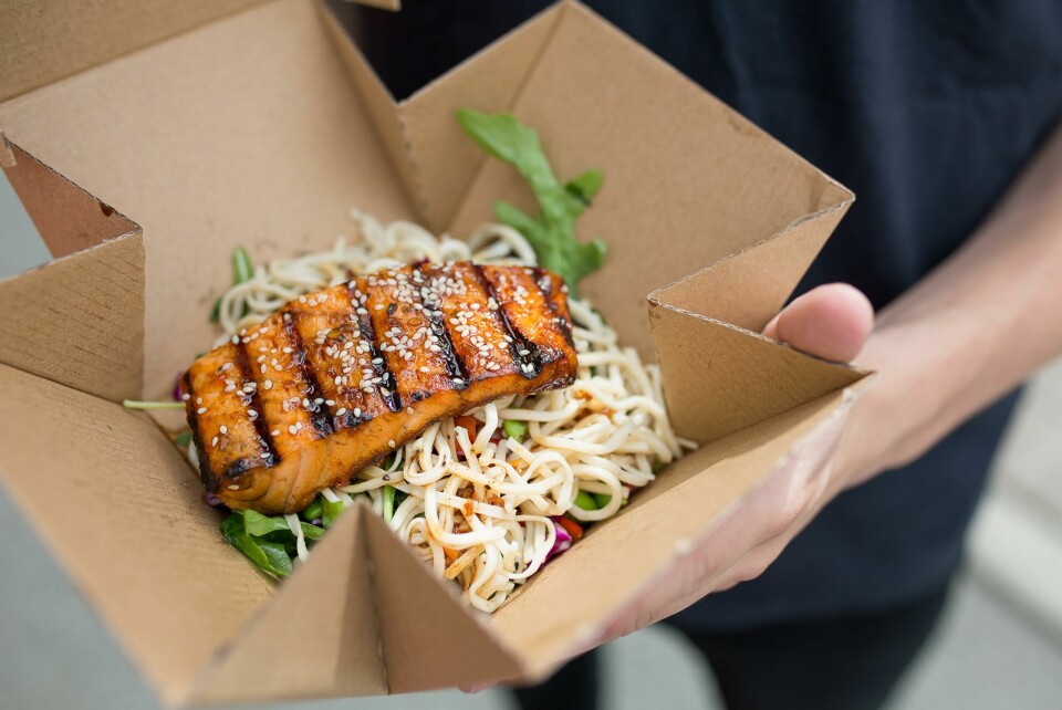 A salmon noodle salad from the van. Photo: Mowi.