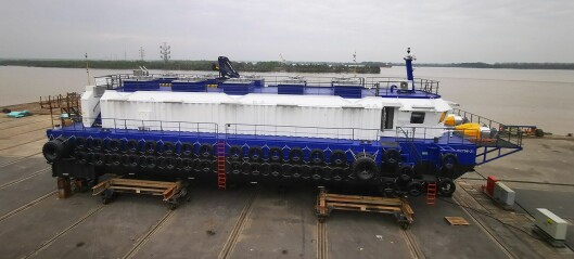 Philosofish breaks the mould with 400-tonne feed barge