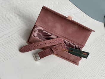 Salmon leather is durable and sustainable. Salmon leather is durable and sustainable.
