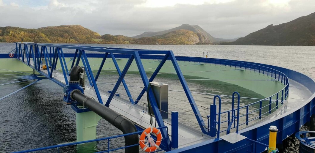 The first Aquatraz is on site in Norway and is expected to be stocked next week. Photo: Midt-Norsk Havbruk / Steinar Johansen.