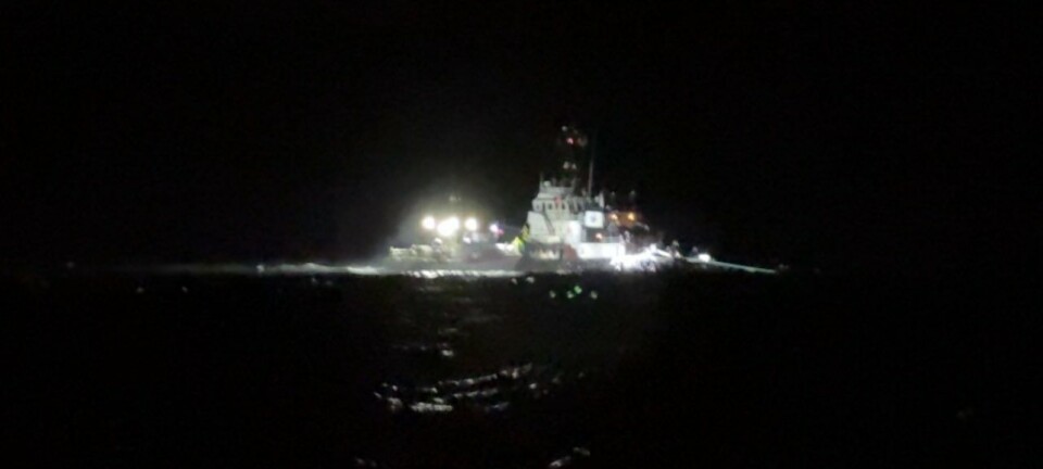 Tugboat skipper faces intoxication charge after grounded feed barge sinks