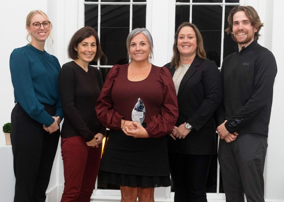 Some of the SIMCorp team accepting the award on Sweeney’s behalf. From left: Cass Acheson, Amanda Smith, Amanda Dinsmore, Tina Young, James Curtis.
