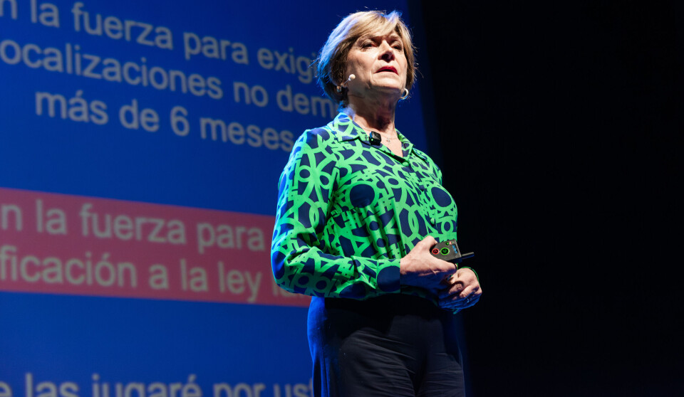 Evelyn Matthei: “The current government tried to destroy the salmon industry'.
