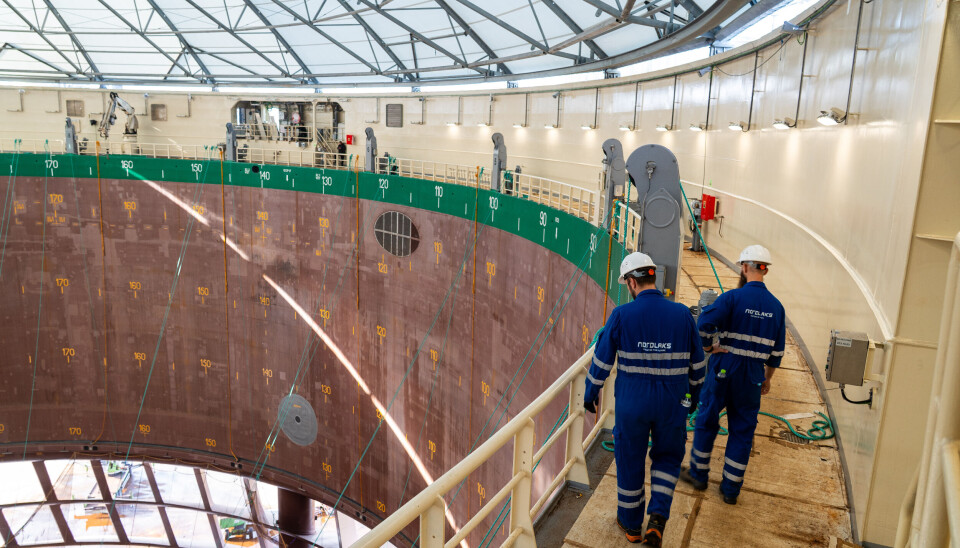 Technicians inside Hydra.