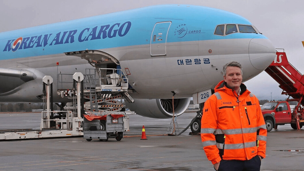 Oslo Airport freight director Martin Langaas says around 32 planeloads of seafood are leaving every week, but freight prices are 3-5 times normal. Photo: Avinor. Oslo Airport freight director Martin Langaas says around 32 planeloads of seafood are leaving every week, but freight prices are 3-5 times normal. Photo: Avinor.