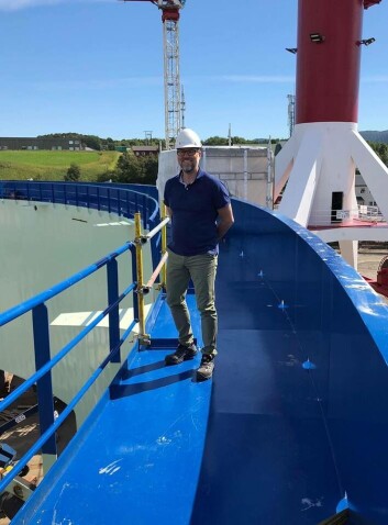 Project manager Steingrim Holm is on inspection duties at Fosen Yard. Photo: Midt-Norsk Havbruk Produksjon AS Project manager Steingrim Holm is on inspection duties at Fosen Yard. Photo: Midt-Norsk Havbruk Produksjon AS