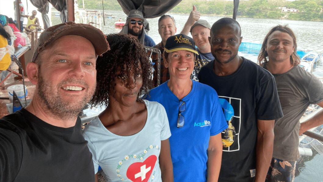 Members of Aqualife and tilapia farmers in Ghana during trials of the company's Inoca semi-automatic vaccinator. Photo: Aqualife. Members of Aqualife and tilapia farmers in Ghana during trials of the company's Inoca semi-automatic vaccinator. Photo: Aqualife.